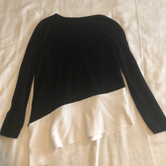 NY & Co Asymmetrical Black & White Sweater - Picture 8 of 8